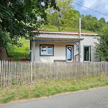 아파트 Kleine Paradies Liebenau (Hessen)